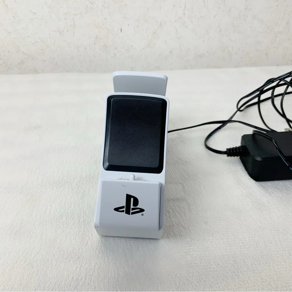 PowerA 1516956-01 Twin Charging Station Dualsense Wireless Controllers PS4 PS5